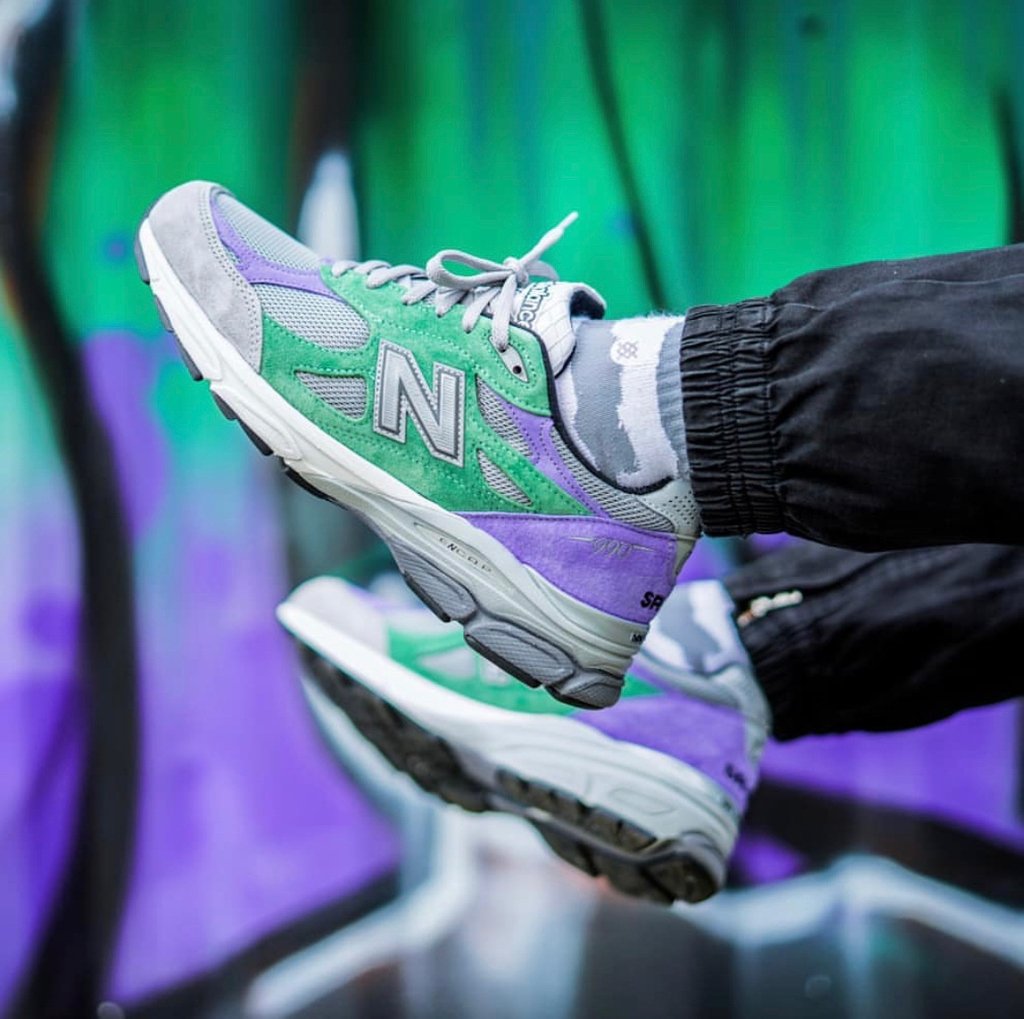 stray rats new balance 990