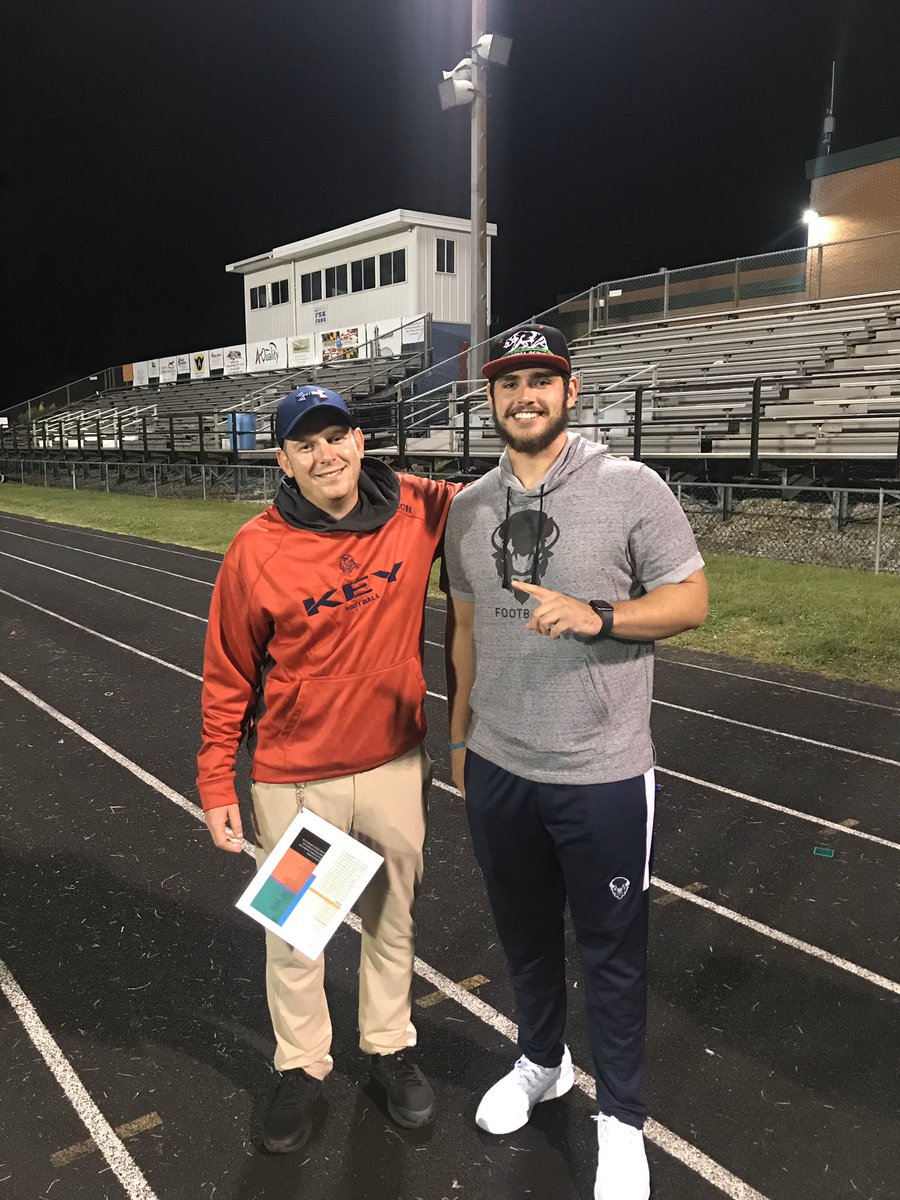 bobby_teahan's tweet photo. Congrats to @ThompsonDub on his first win as a head coach! Big win! @fskeaglesfb https://t.co/P9zPncVKDj