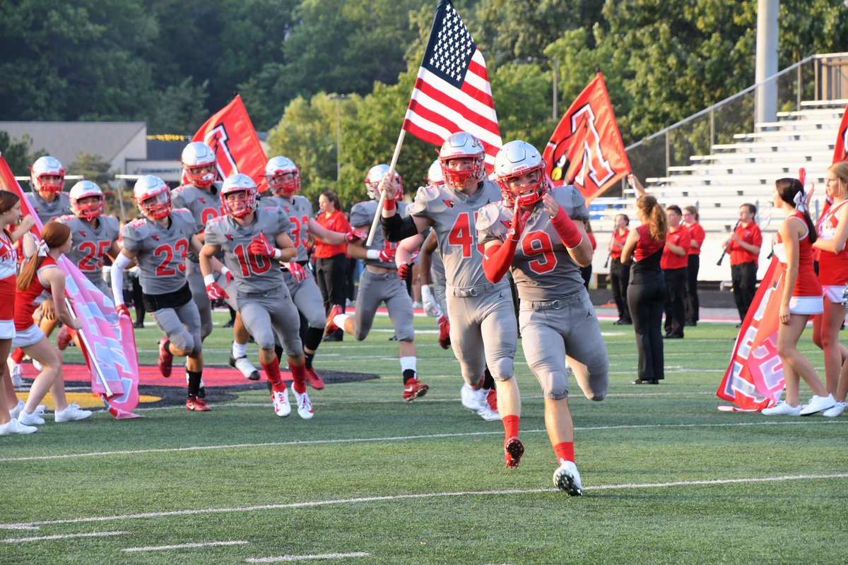 BCHAY's tweet photo. And with that weather delay....the game is called and USA officially takes the win over Canada. #USA #OnceACard @MentorRedline @MentorAthletics #BrittanyChayPhotographyandDesign @BCHAY https://t.co/HuWFHO5mp1