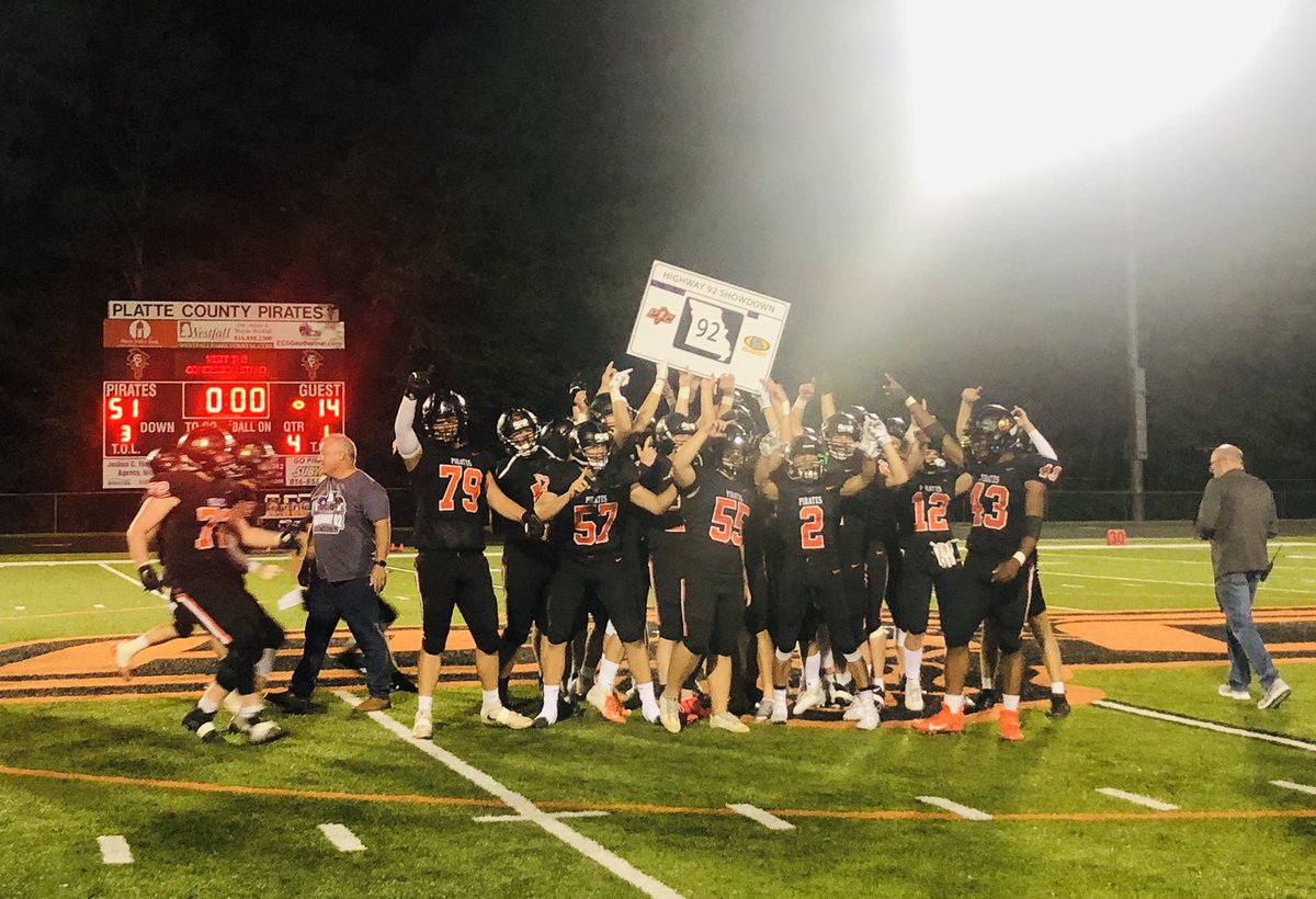 #Hwy92Showdown winners! Congrats <a href="/_pcpirates/">Platte County Football</a>! #PCR3Proud