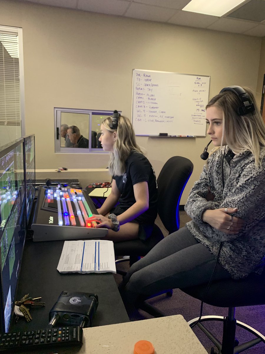 cmpnisd's tweet photo. Hardworking crew!  We expect a professional performance from them each week and they answer the call every game! https://t.co/xGl0cAuFYs