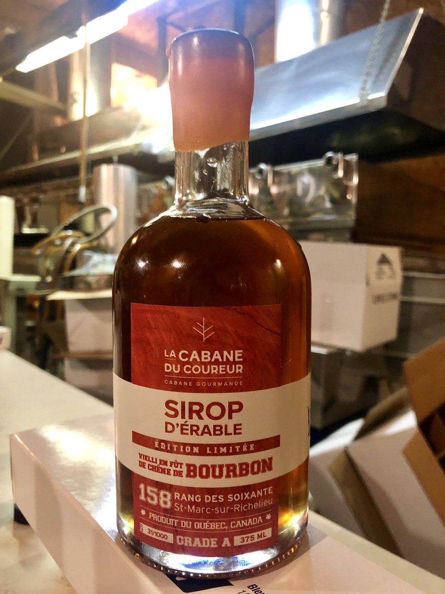 Je vous présente la 31ième bouteille sur 1000, de notre sirop d’érable vieilli en fût de Bourbon pendant 6 mois!

Nous sommes très fiers de notre dernier projet de la Cabane du Coureur. <a href="/tourmonteregie/">Tourisme Montérégie</a> <a href="/samyrabbat/">SamyRabbat.com</a> #lacabaneducoureur
