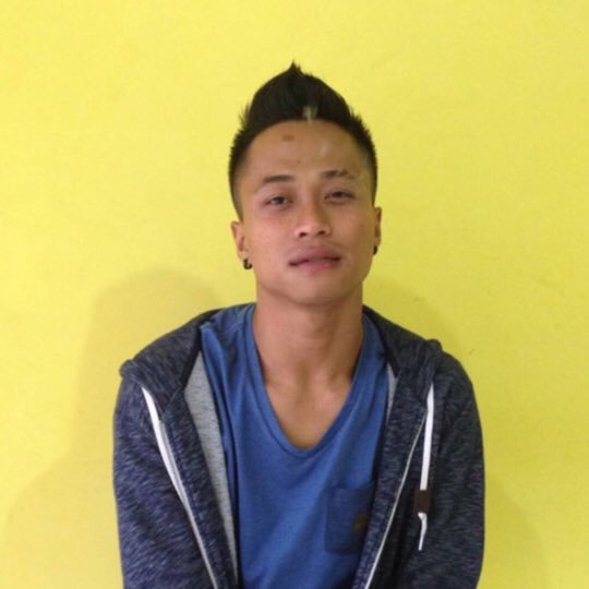 excell_boy's tweet photo. ayo pergi bersamaku on #BIGOLIVE https://t.co/QeOta6Bbmo https://t.co/U2bxdJisiZ