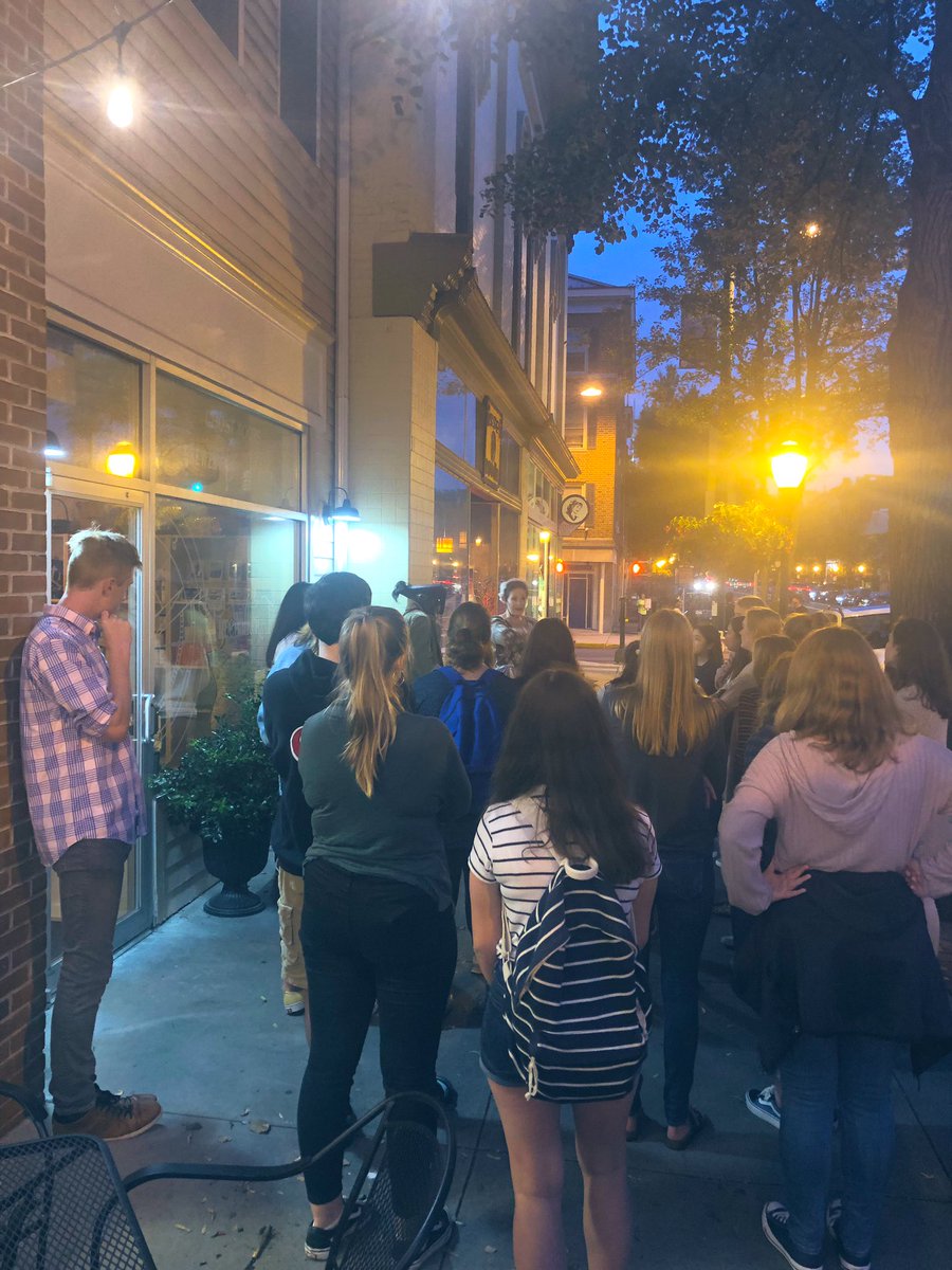 MollyAtDson's tweet photo. Great first night of Dickinson After Dark! President’s Reception, Ghost tours, A Night Out in Carlisle, team trivia...more to come tomorrow! #dsonvisit https://t.co/IWVOzLuAjn