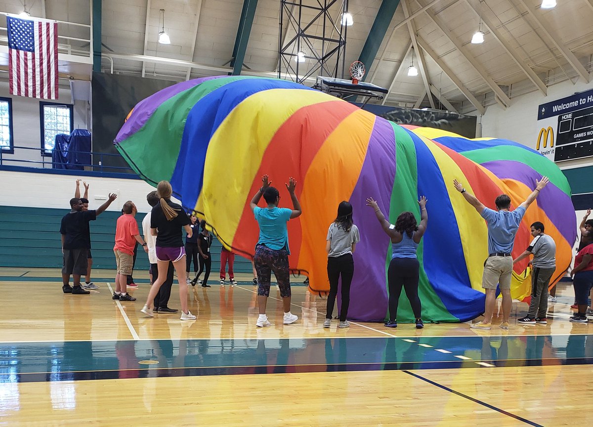 MsKimatTPYA's tweet photo. "I Can Do It!" (Adaptive P.E.) TPYA Collaboration with UNCW Students #fun #becausewecandoit @A_Pearson16 @MosleyPLC @UNCWWatsonEd @jaime_rhodes_1 @WilliamsPatty https://t.co/84t56gWiqJ