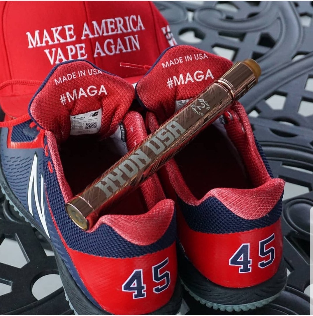 HyonMods's tweet photo. @realDonaldTrump #VapeIsSafe I'm Proof. https://t.co/4mnXoBz0IL