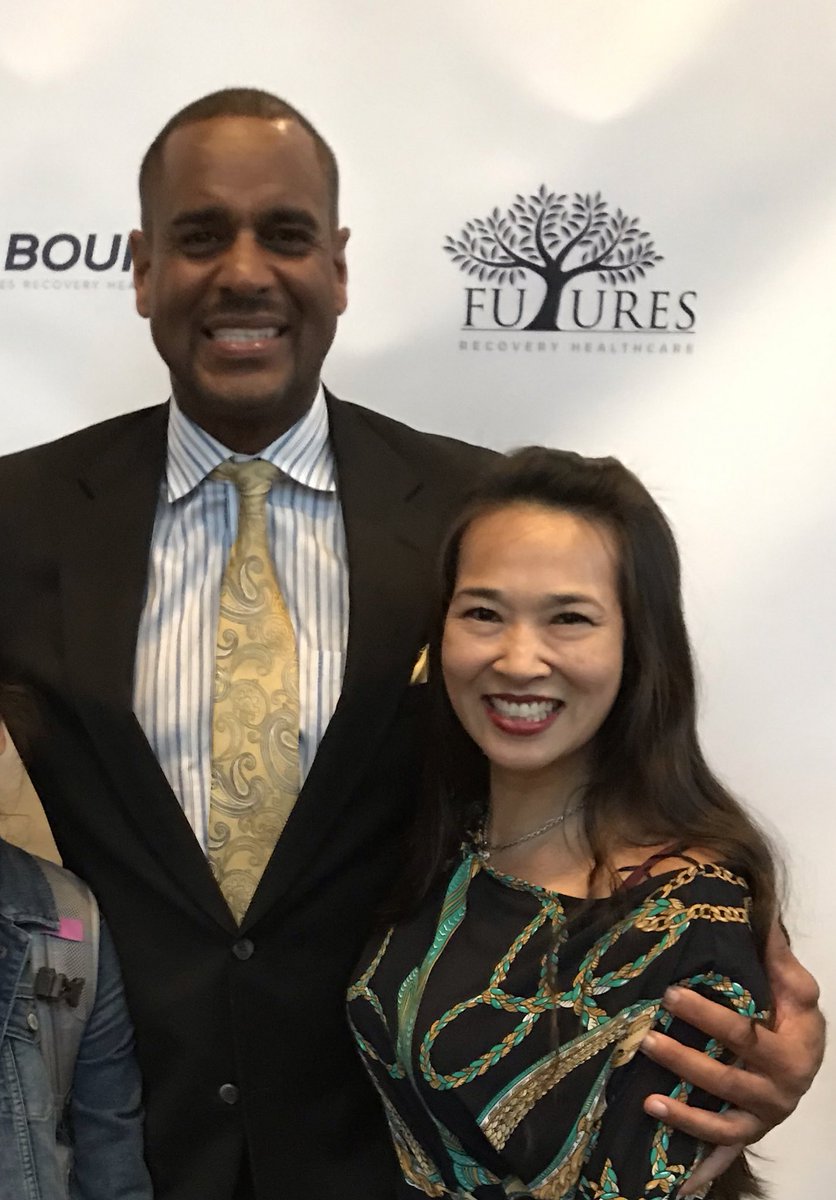 KaLaiWong's tweet photo. Spent tonight with #JaysonWilliams I’m so proud of the man he is today. He has my support and love. Check out the story of his #Recovery His program to help others become #Successful with #Rebound With love, #Addiction can be conquered. #AddictionUnplugged on @aenetworks https://t.co/P1xIXBg76e