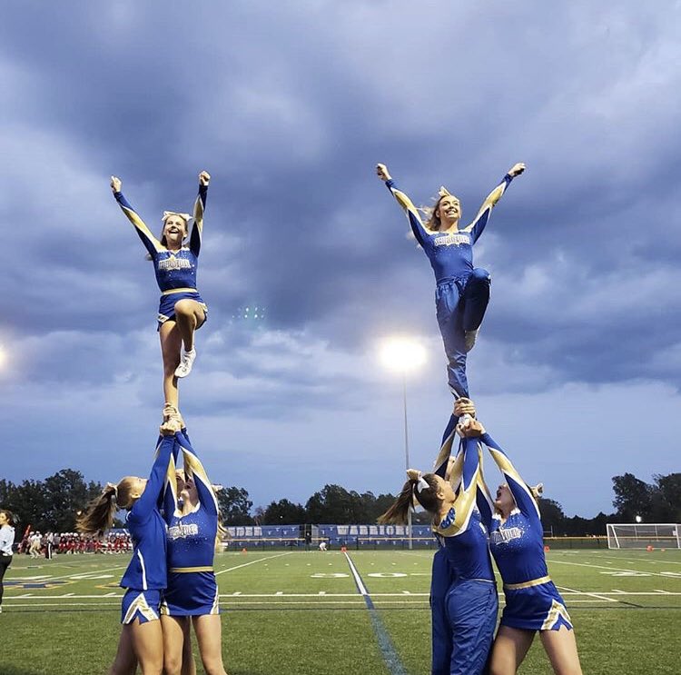SchroederCheer's tweet photo. Full moon, Friday the 13th and A FOOTBALL WIN!  Way to go. @SchroederFtball!
💙💛 
#wsvc #warriorfootball #fridaynightlights https://t.co/Hu11PczFXH