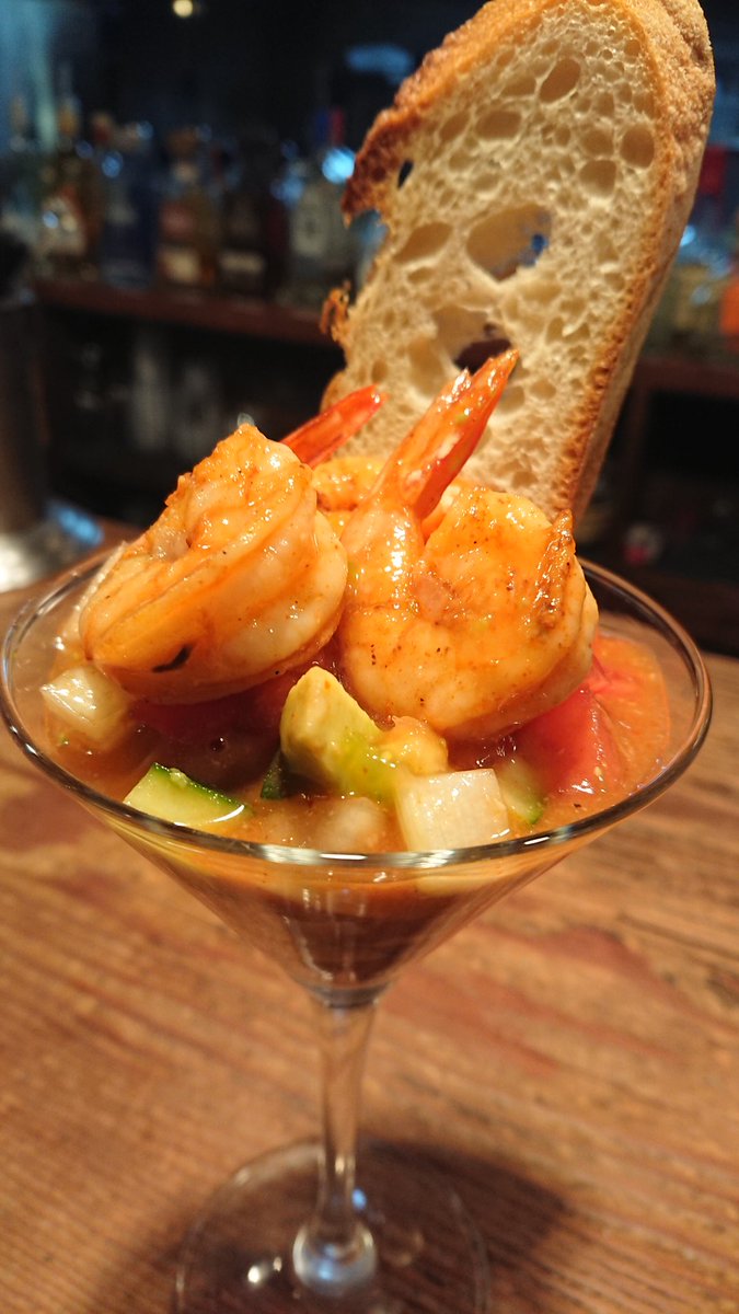 ロスボラチョス 海老とアボカドのメキシカン セビーチェ スパイスでソテーした海老と彩り野菜をライム香るマリネに仕上げました メキシカン メキシコ タコス 蕨