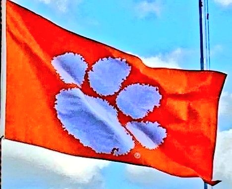 Fly the Paw! Tigers get a big 3A EIAC win over Greensburg 49-17. Next up, Franklin County. Go Tigers!