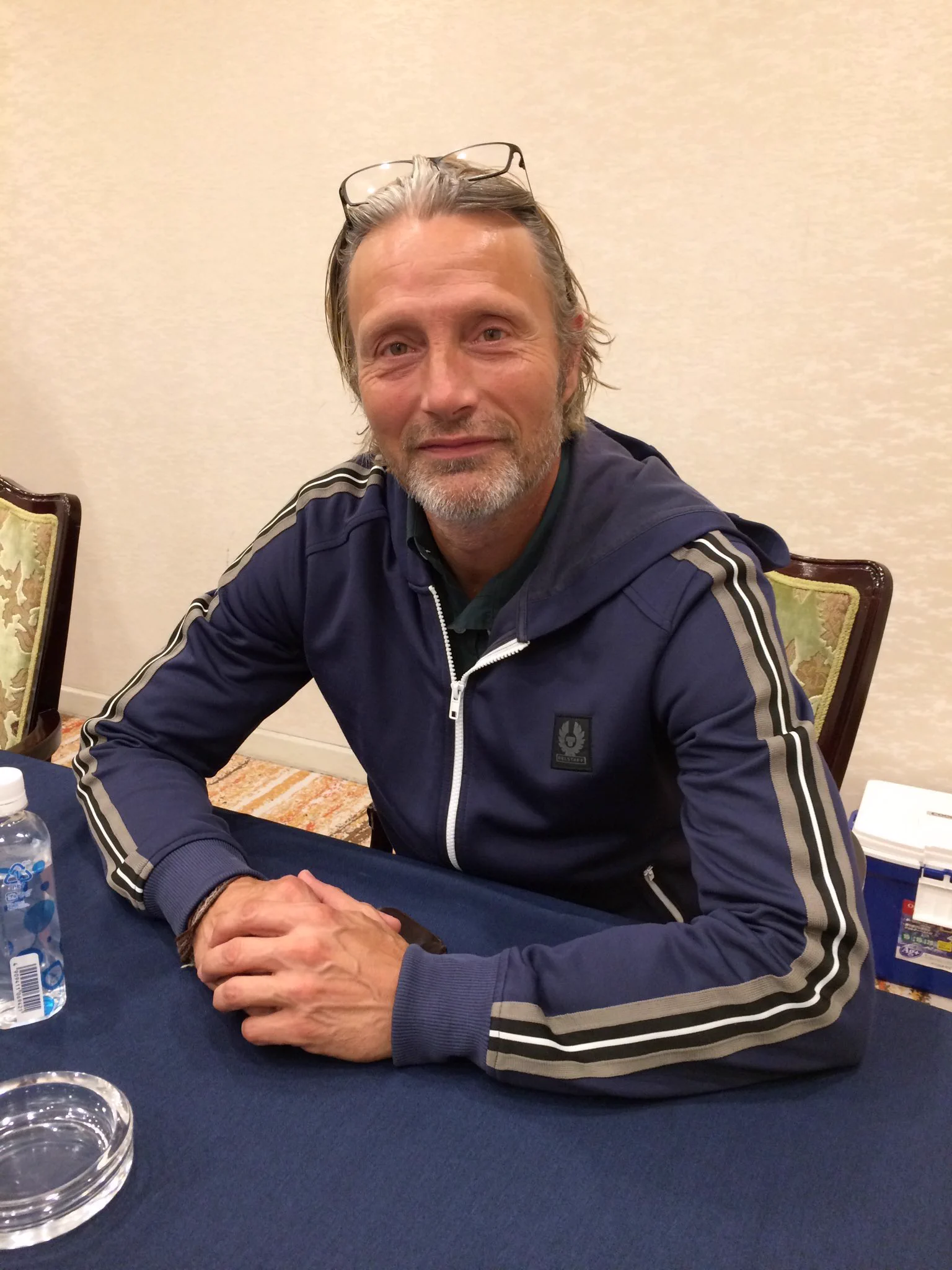 マッツ・ミケルセン (@OfficialMadsJP) / X