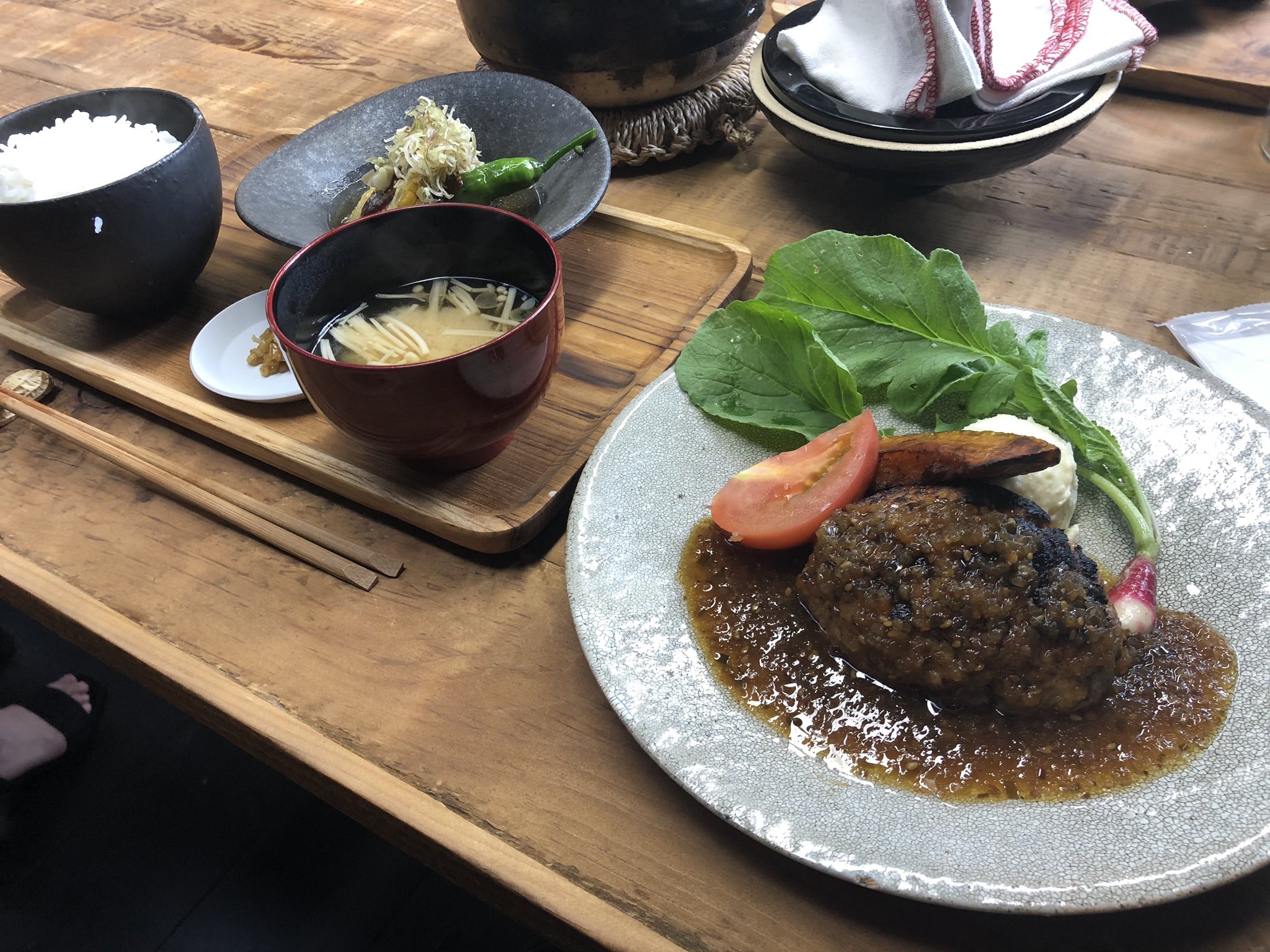 U1 今日は母親とランチに 岐阜は大野町のカフェ ゆらら ご婦人に大人気のお店のようです B 土鍋で炊いてあるご飯も美味しい B T Co Dnnzrajjty Twitter