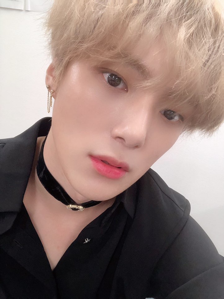 OfficialMONSTAX's tweet photo. [#민혁] Hi MONBEBE! Hope you are doing good 🙆‍♀️ I miss you! Listen to my playlist. Love, #Minhyuk

https://t.co/UO0QXyf4Ea https://t.co/XvNKqNdQBB