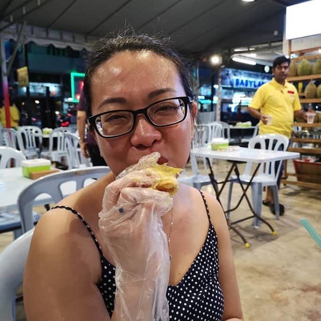 vainlyv's tweet photo. I love y'all so much, I am willing to share this durian with you. 
Thank you for all the birthday wishes. I wish everyone happiness, health and love. 
XOXO

#FORTYONEOFFICIAL #GODOTSTORY https://t.co/zTjSW1oQeK https://t.co/TEDfz3kHEr
