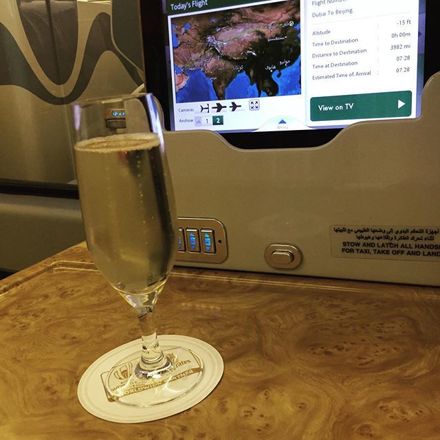 messbutlove's tweet photo. Coming to see you, Beijing. Leaving the kids at home never gets easier, but the champagne certainly helps to dull the pain. 
#messbutlove #jetplane #workingparent #mommyblogger #mykidsrock https://t.co/KIlsM69D4E https://t.co/XNwZPRewZF