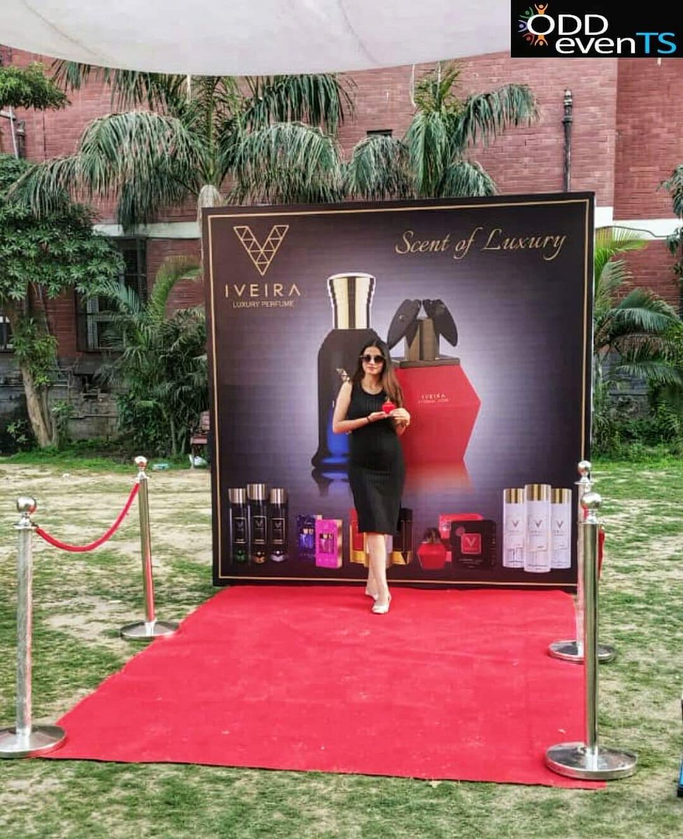 teamoddevents's tweet photo. Our team was glad to part of Iveira perfume first campaign in India and we make sure we prompted the luxury brand in a luxury way.

#perfume #eventplanner #girls #marketing . https://t.co/Y2HtrzGFsI