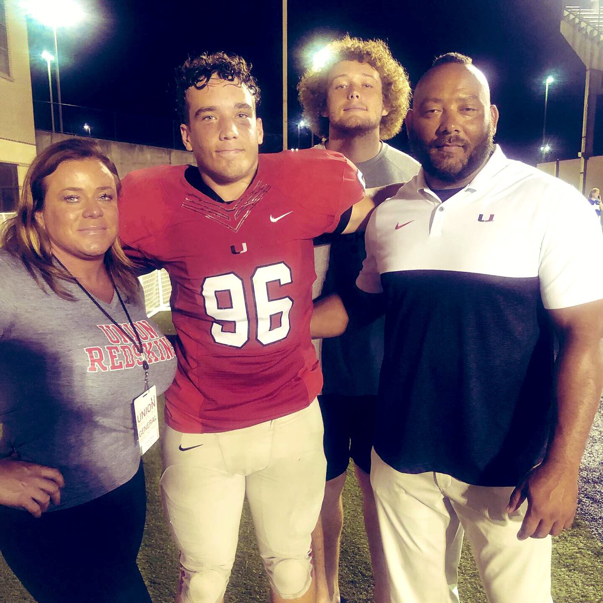 Angela Bajek tweet media