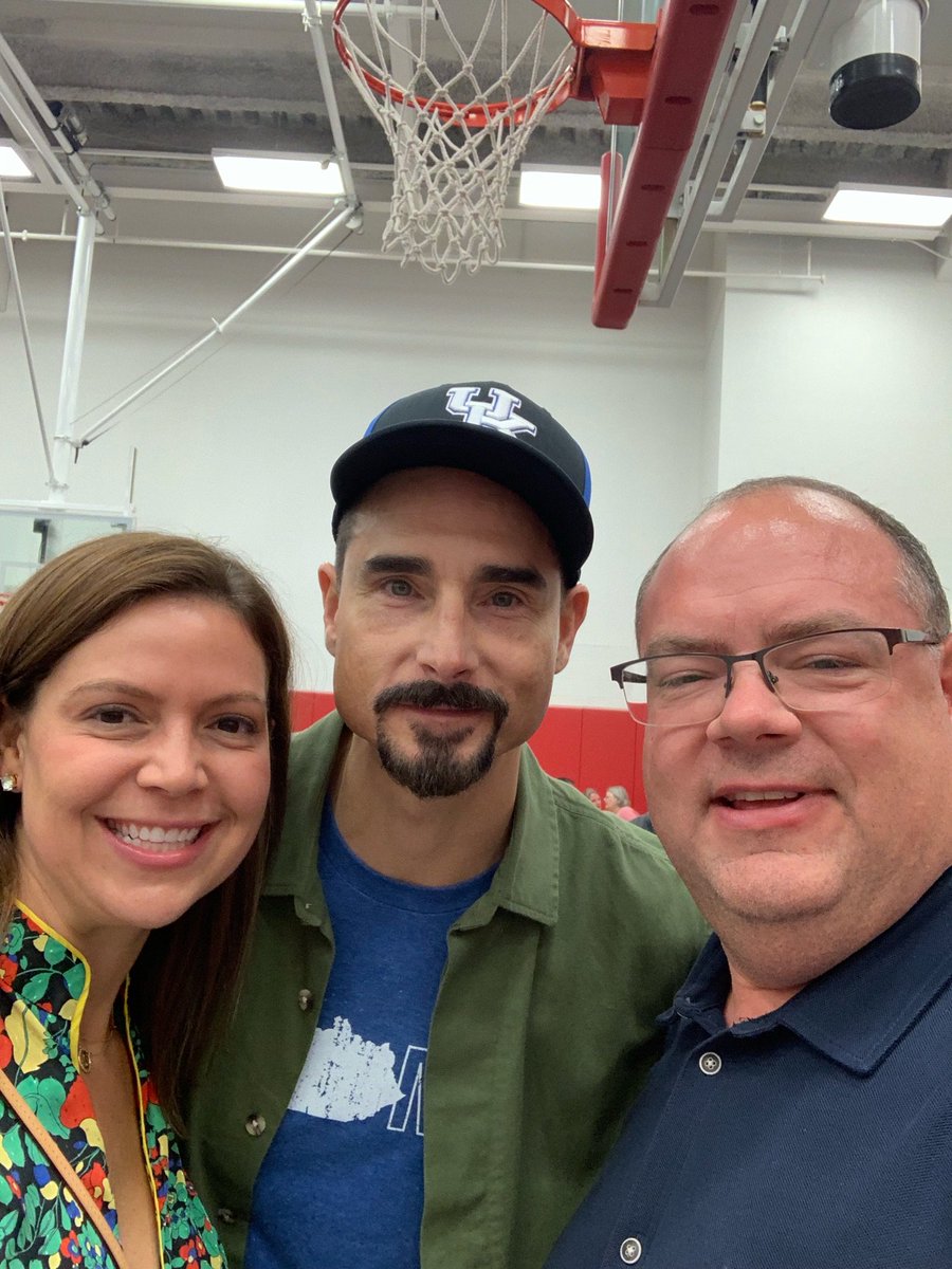 vinnygoodtimes's tweet photo. Went way back to like1980, Harrodsburg, KY. #PeeWeeRed #BooBoo #BackstreetBoys @kevinrichardson https://t.co/Bc6zU5Tksc
