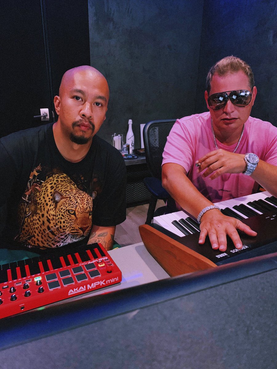 illmindPRODUCER's tweet photo. Whatever you think happened here, you’re probably right 👨🏽‍🍳 

#ScottStorch https://t.co/e4Xpuindoj