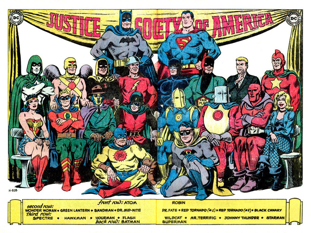 Nobbon アメコミのヒーローにマントを着せるのはスーパーマンが登場した40年代の流行で 60年代以降のキャラ が多いマーベルにはマントのキャラは少ない ちなみに60年代以降は マントは概ね クラシック もしくは 神秘 の象徴として そういうキャラの Nobbon アメコミのヒーローにマントを着せるのはスーパーマンが登場した40年代の流行で 60年代以降のキャラ が多いマーベルにはマントのキャラは少ない ちなみに60年代以降は マントは概ね クラシック もしくは 神秘 の象徴として そういうキャラの