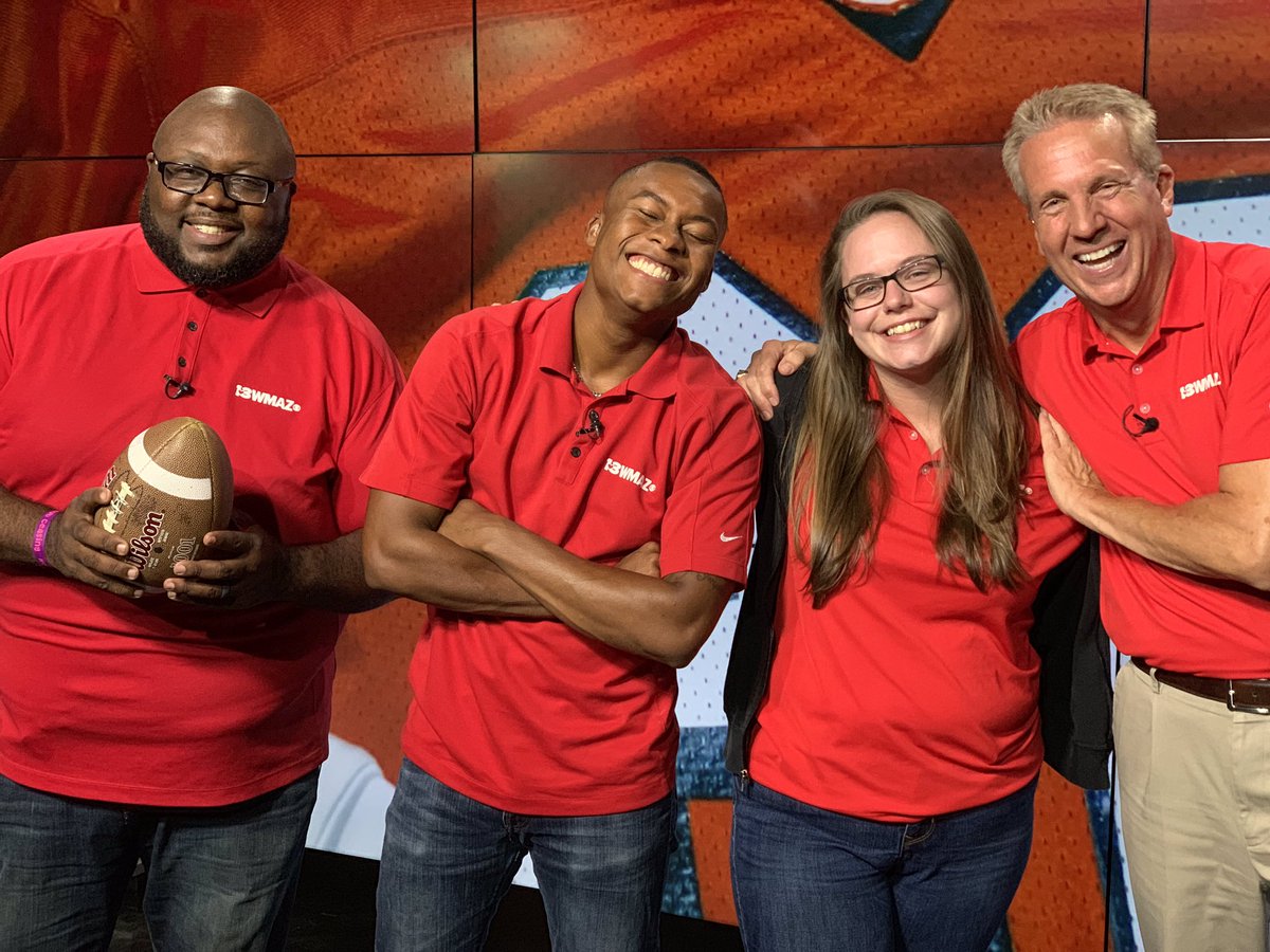 kassytcg's tweet photo. Did you watch Football Friday Night tonight? I got the opportunity to produce it this week, and I gotta say...I could get used to kicking off every weekend at work ๐คทโโ๏ธ๐๐ช @13wmaznews #LEHGO #CENTRALGA https://t.co/uAf8gSOVo9