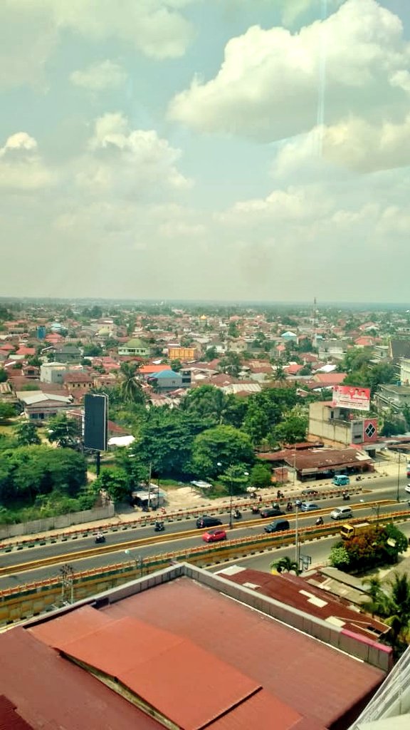 muhdfajri_'s tweet image. Ini pekanbaru beberapa waktu yg lalu, indah tanpa asap kan? #SetorFoto