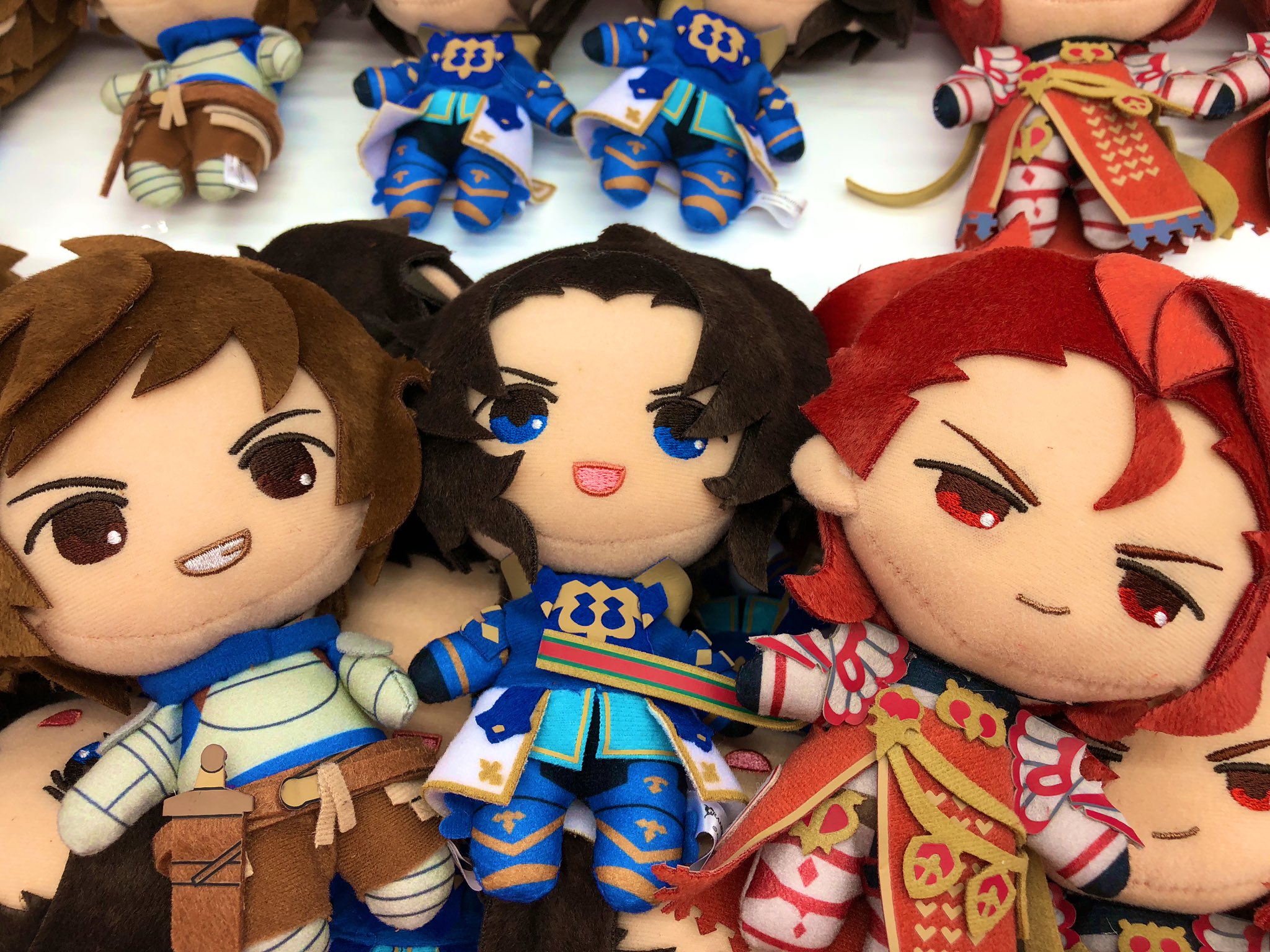 タイトーステーション 尼崎つかしん店 プライズ グランブルーファンタジーぬいぐるみ 入荷しました グラン ランスロット パーシヴァルの3種類ございます 騎空士の皆様 ぜひ揃えてゲットしてくださいね グラブル つかしん プライズ T