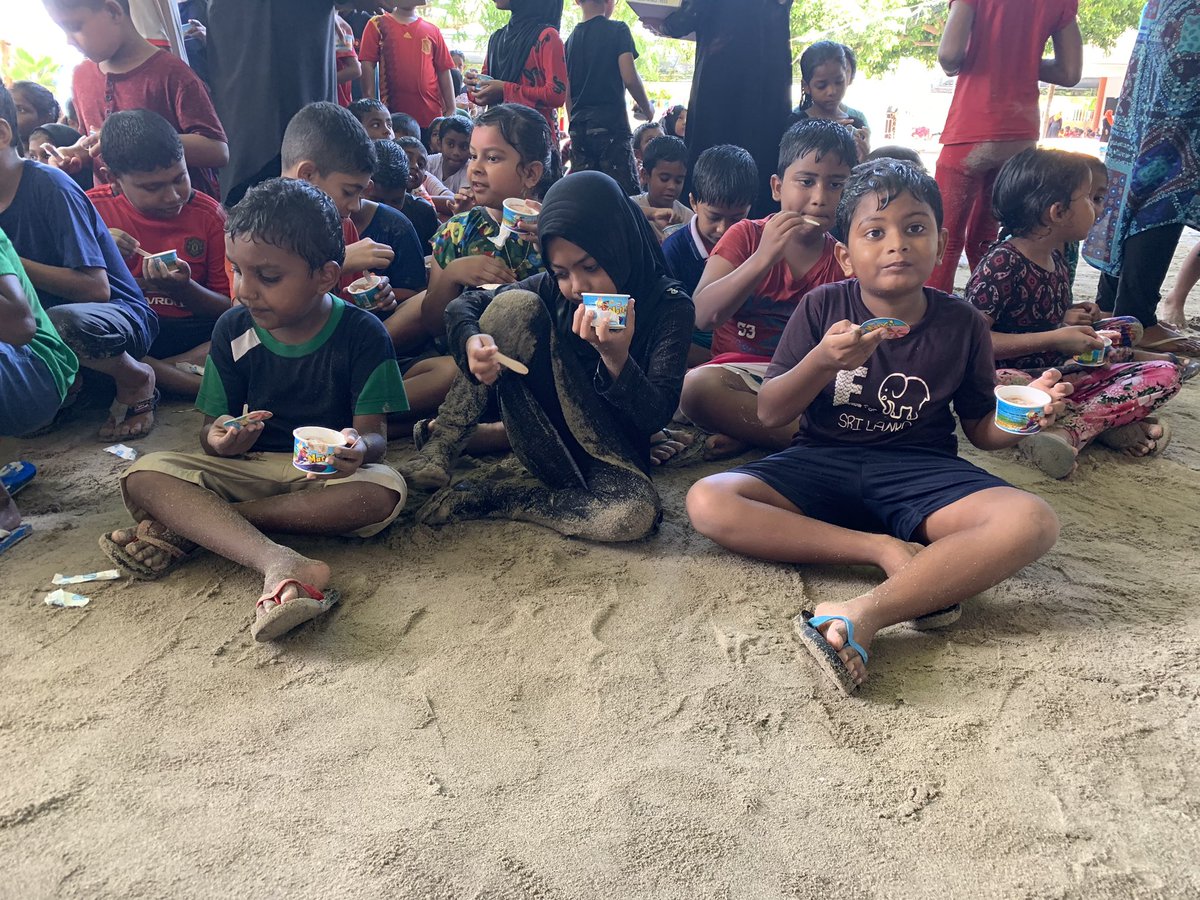 DhaalAEC's tweet photo. Celebrating Children’s Day #MoEdumv #kudahuvadhoo https://t.co/lmALnlcvgi