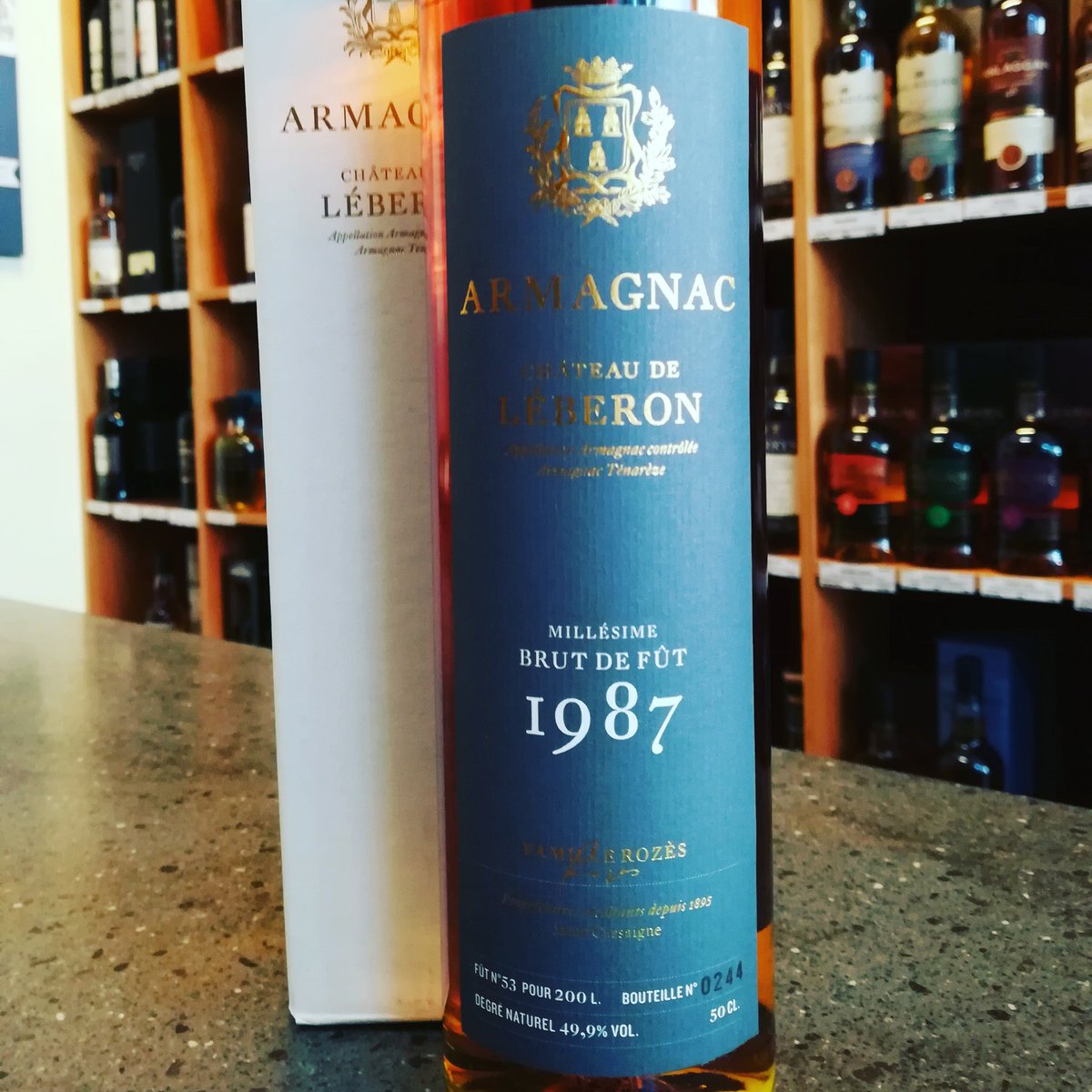 Armagnac hat unser Haus betreten! Mit vielen verschiedenen Jahrgängen. Vielleicht ist auch eurer dabei? Vorbei schauen lohnt sich! #grandwhisky #grandcru #armagnac