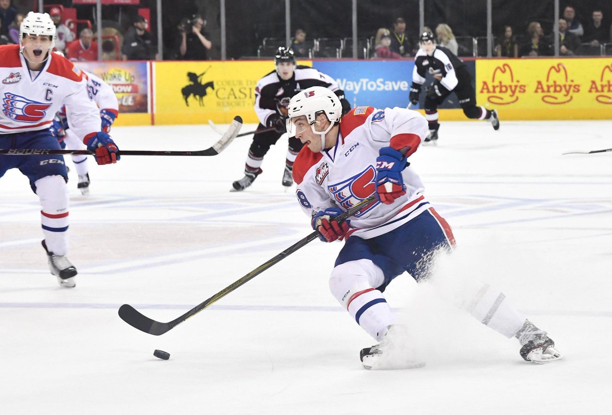dub_network's tweet photo. Chiefs ride momentum to victory over Blazers

👤 | Jordan Bremner (@JBremner) 
📰 | https://t.co/WPeSXBaUKa 

#DUBNetwork #WHL #BCDivision #Interviews #USDivision https://t.co/NWiczZCO5g