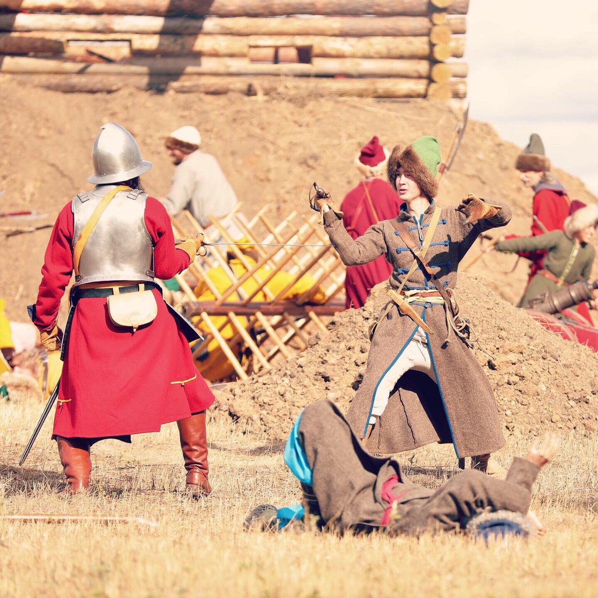 как москали ляхов били..
Сегодня под #Белгород’ом прошли ожесточённые бои московского войска с войском польским.
Поляки не хотели сдавать свою приграничную крепость Белгород, а Москве этот город край был нужен для защиты от ежегодных набегов крымских татар.