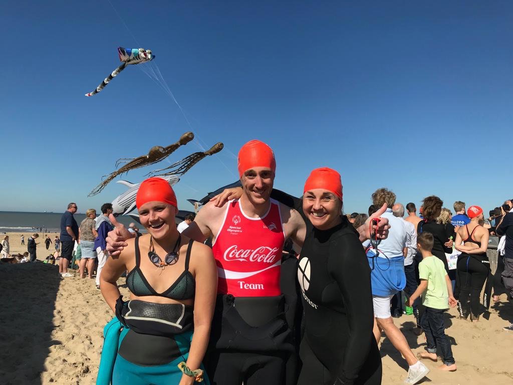 Onze collega’s zwommen vanmiddag mee met de <a href="/WWF/">WWF</a> Sea Swim om dit doel met positieve actie te ondersteunen!

#WWF #seaswim #worldwithoutwaste