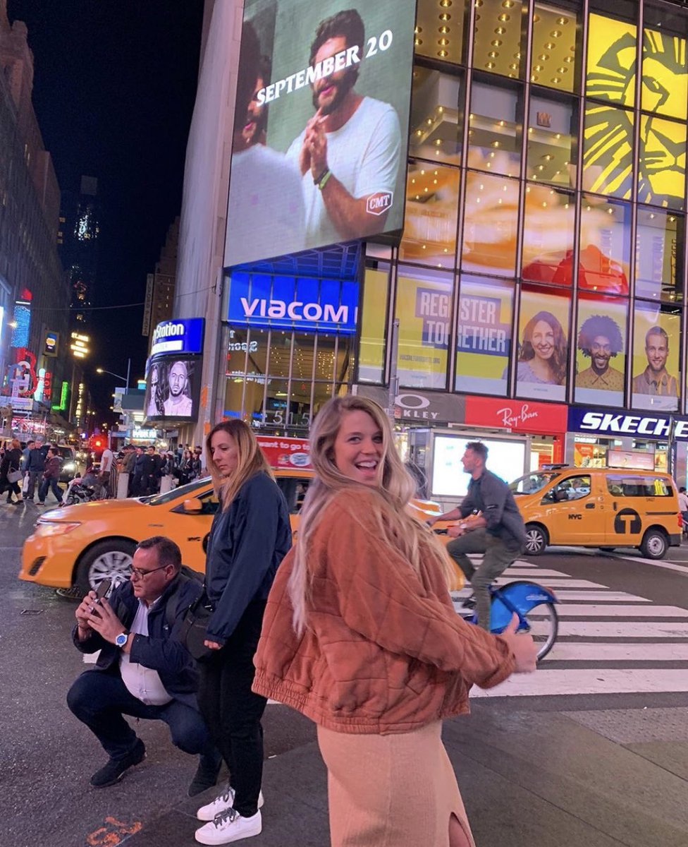 laur_akins's tweet photo. So @ThomasRhett rocked the face off of Madison Square Garden last night 🤩🎉🎉 I am so proud of you honey!!! I love you 🥰🥰 (and we got to see his billboard in Times Square last night and I got REAL excited 😍) https://t.co/nxz77vTC12
