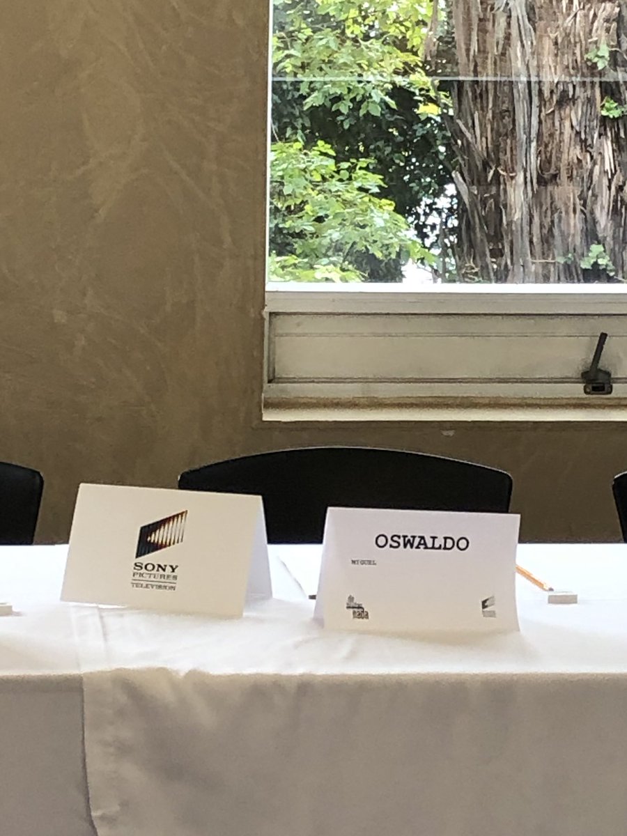 Qué chingon es trabajar en una de las empresas de entretenimiento más chingonas del mundo 🎬