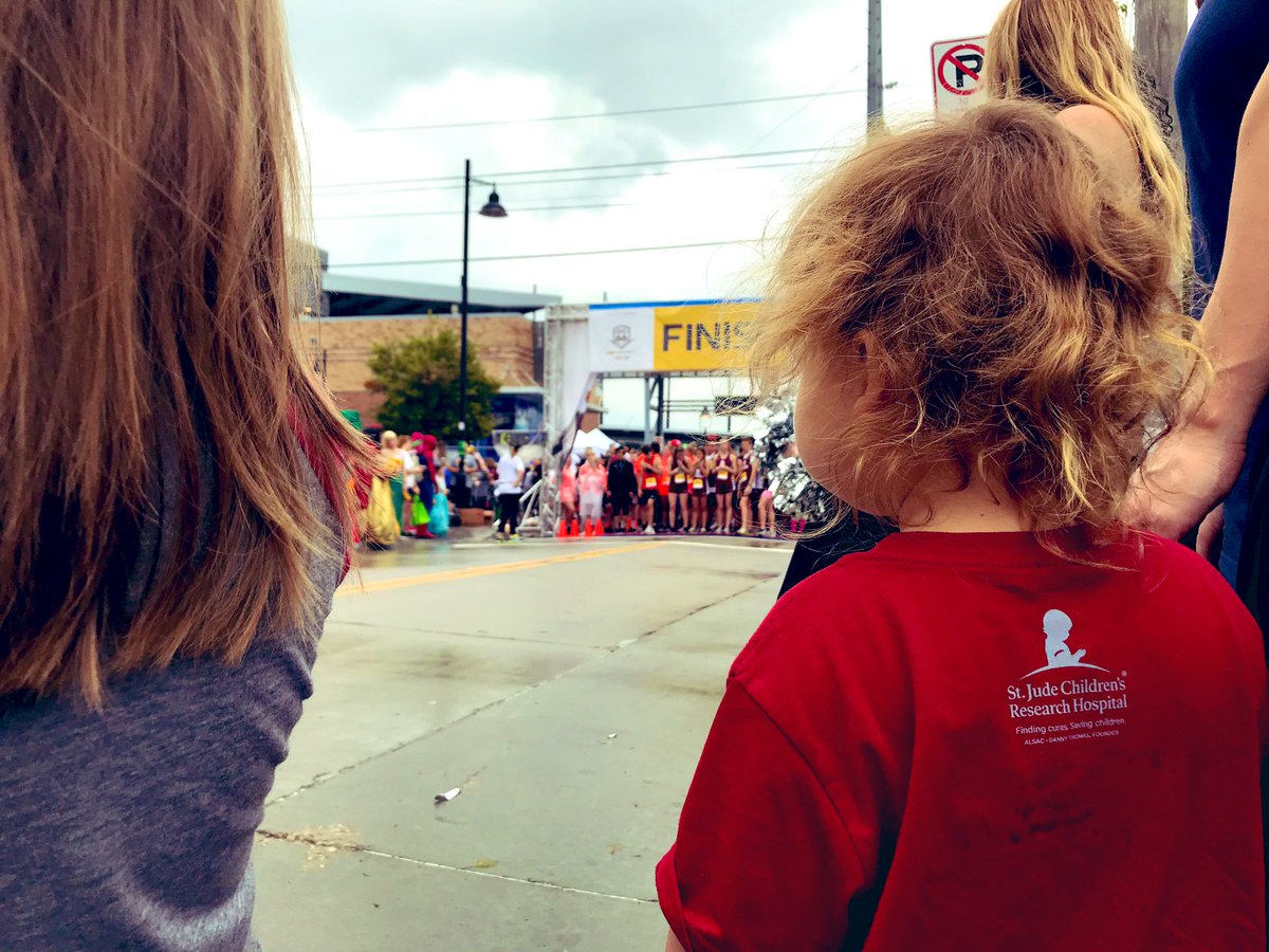 stevenldunn's tweet photo. Six years as a part of the @StJude family, and we remain so grateful for days like today and the people involved. You are making a difference in finding cures and saving children! Even saw a #PrayForTatum shirt on a runner! https://t.co/ihJ4b1MHrq