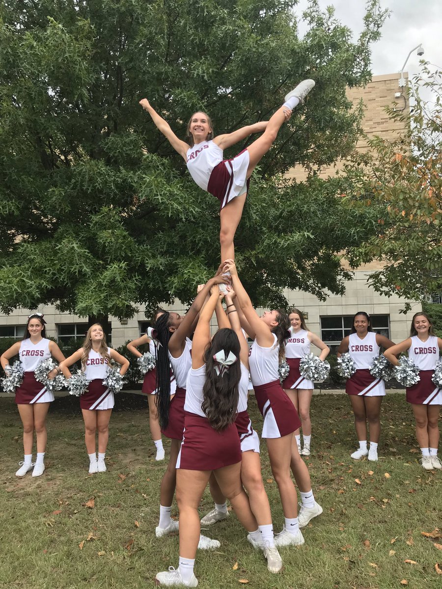 Kickoff in 30 mins 🎉