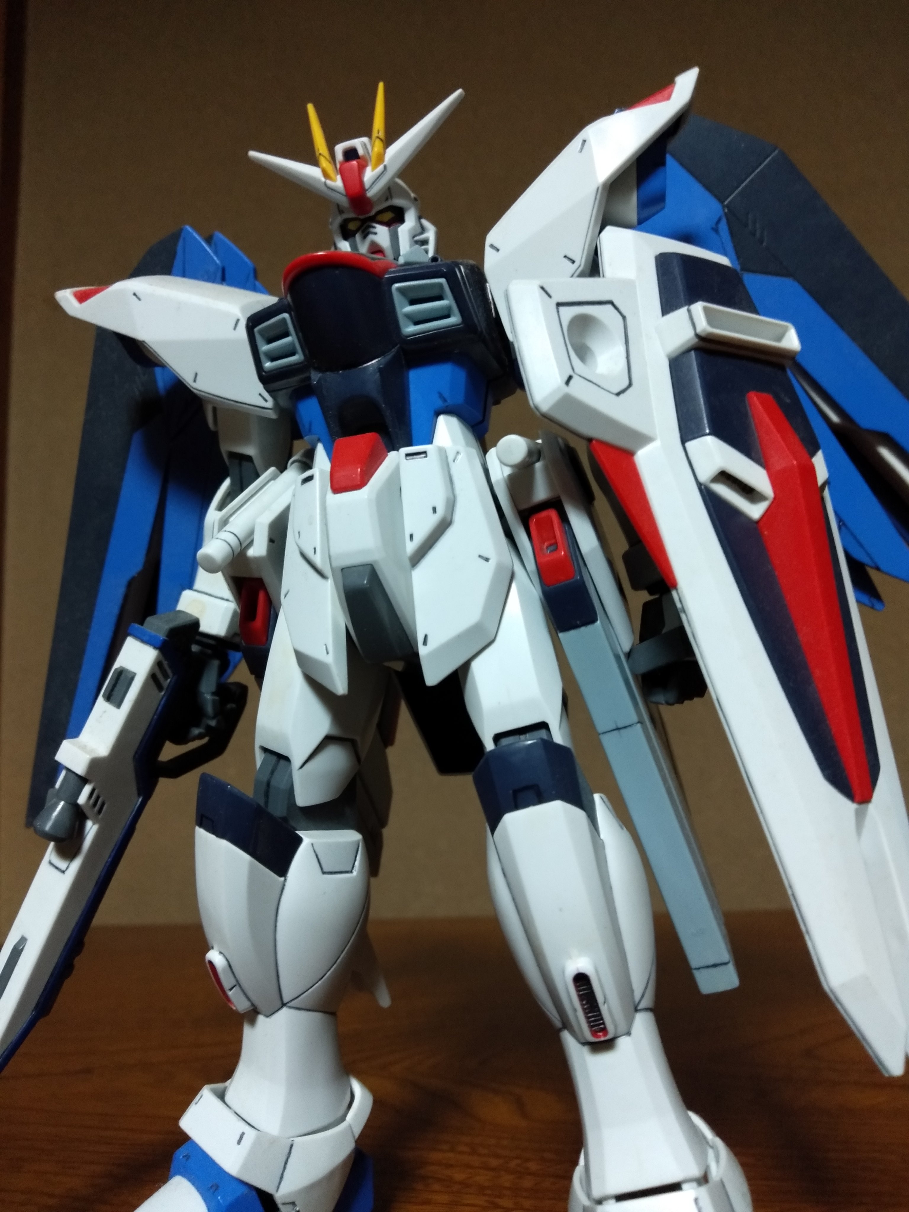 Masaki Auf Twitter 本日9月22日は 機動戦士ガンダムseed 3rdedテーマ River を歌われた石井竜也さんの誕生日 番組後半の主役機 旧キット1 100フリーダムガンダム ガンダム ガンプラ ガンダムseed 石井竜也 カールスモーキー石井 T Co 6s0siuyyqo