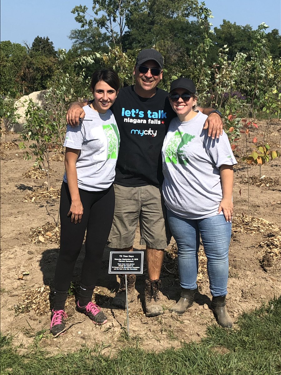 450 Trees and Shrubs Planted in <a href="/NiagaraRegion/">Niagara Region</a> with 100 volunteers from the community and TD employees. Planting 1,000,000 trees by 2030 #goals #TheReadyCommitment <a href="/yasmin_zalac/">Yasmin Zalac</a> @sebass_TD @AIacobelli_TD
