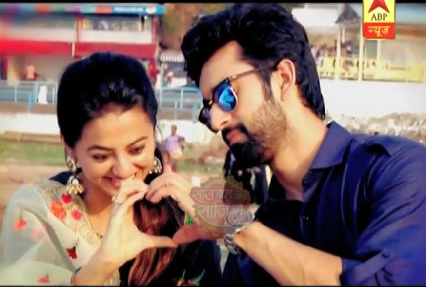 erum_tweets's tweet photo. @OfficialHelly7 and @Rajveer__Singh

Thankyou 100 times for being our SaRoon

You both deserve the best 

#NoSPMWithOutSaRoon https://t.co/OyxqW0pTpe