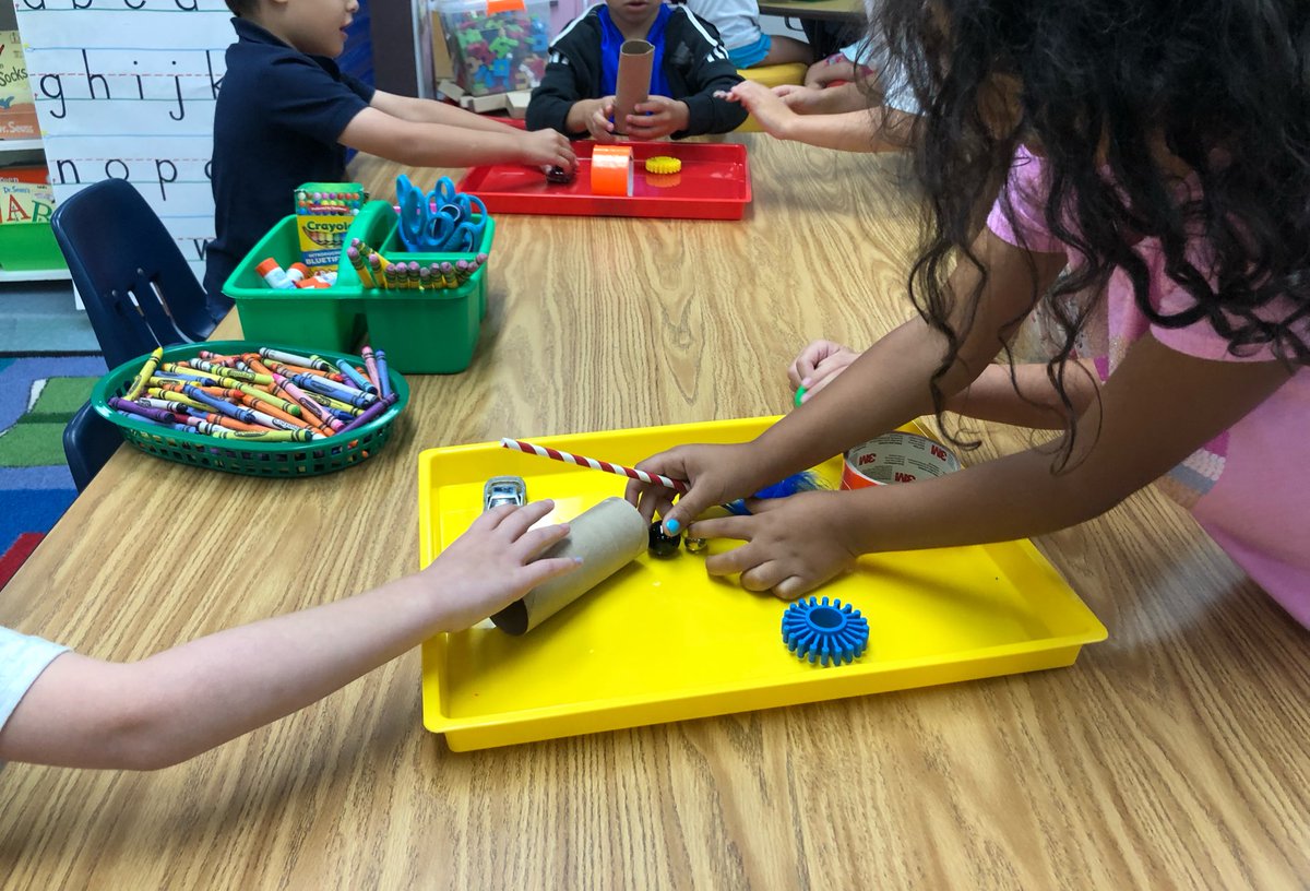 Kindergarten marble run engineers in action!! <a href="/RoundMeadowElem/">Round Meadow Elem.</a> <a href="/LVUSD/">LVUSD</a> <a href="/TwigScience/">Twig Science</a>