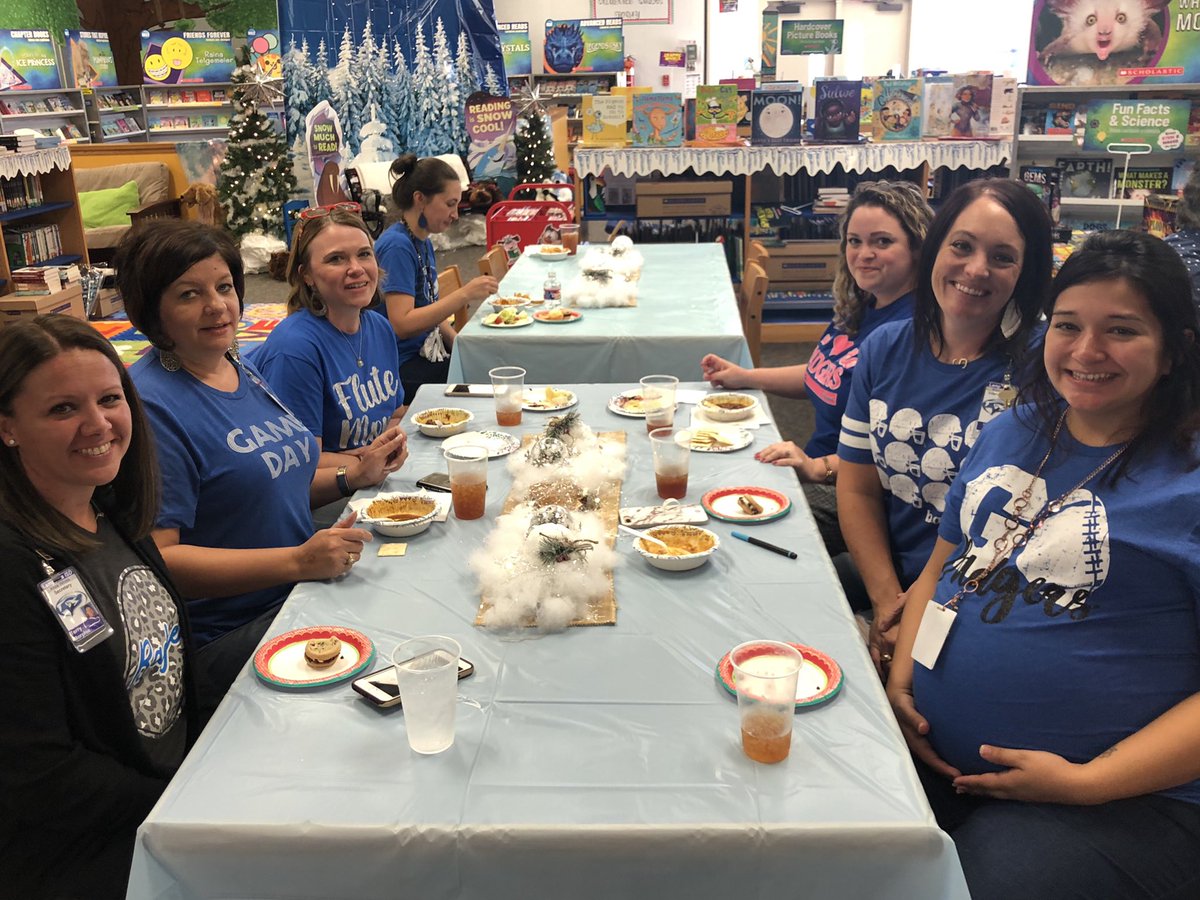 holcomb_kerri's tweet photo. Thanks to all the KWE teachers who spent their lunch with us yesterday ! We had a great time !💛 @LampasasKWE  @GrahamWes3  @abbyohair https://t.co/Z7jPIi5iVA