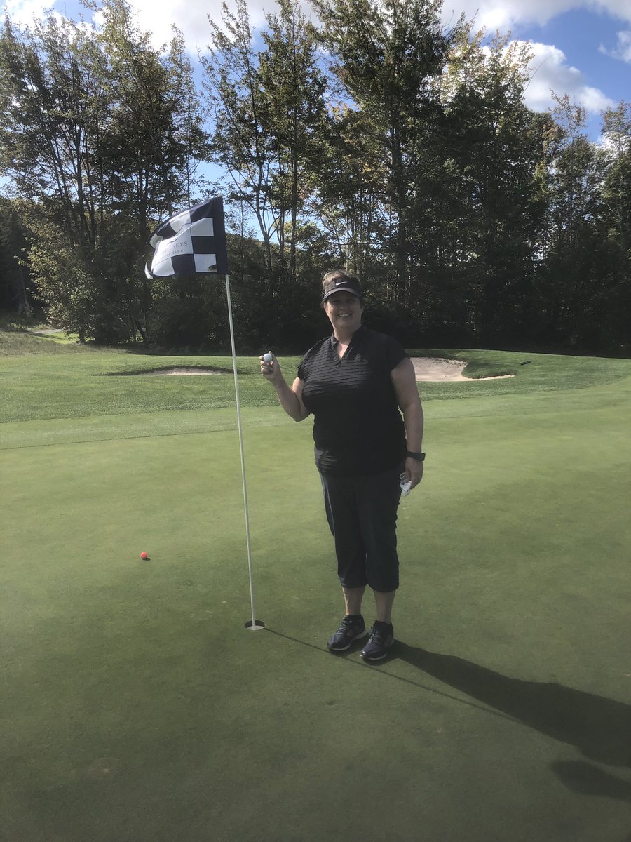 sullym7's tweet photo. @LakesatBenEoin Michelle Sullivan with her first ace! Hole #17, playing with Joyce Rushton, her father Frank &amp; Mike https://t.co/xhP3BfnXoh