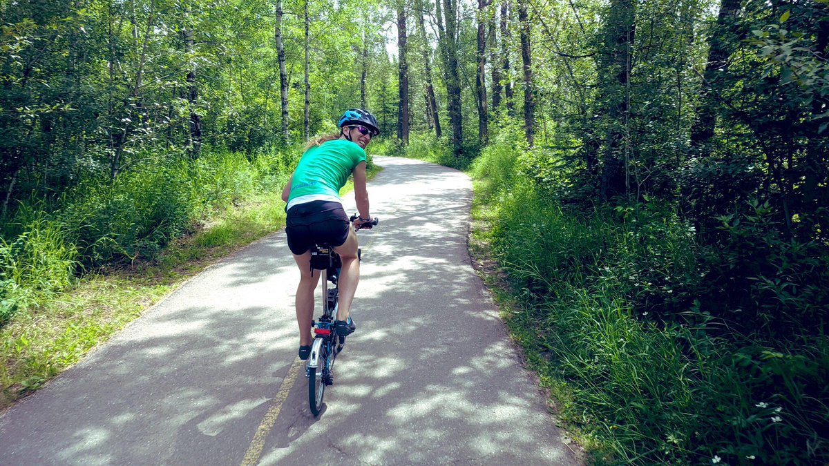 BromptonLeague's tweet photo. Where will your #Brompton take you this sunny, pleasant weekend, Calgary? #madeforcities #madeforexploring
📸1, 3: @itsakev
📸 2, 4: @brettbergie https://t.co/GU5UrHnLAu