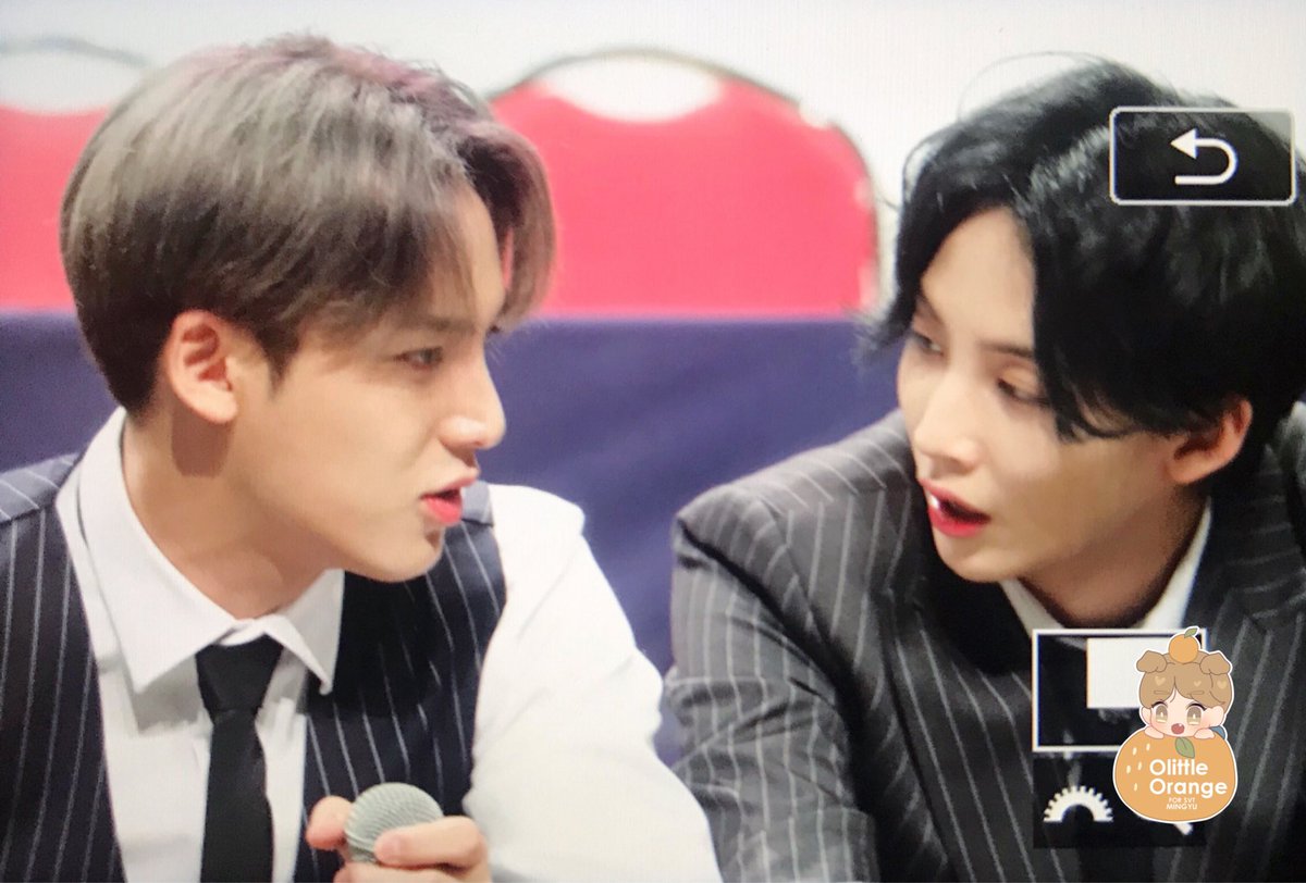 orange_mingyu's tweet photo. 190921 속닥속닥 #민규 #MINGYU #세븐틴 #SEVENTEEN⁠ https://t.co/fjGn3io1wl