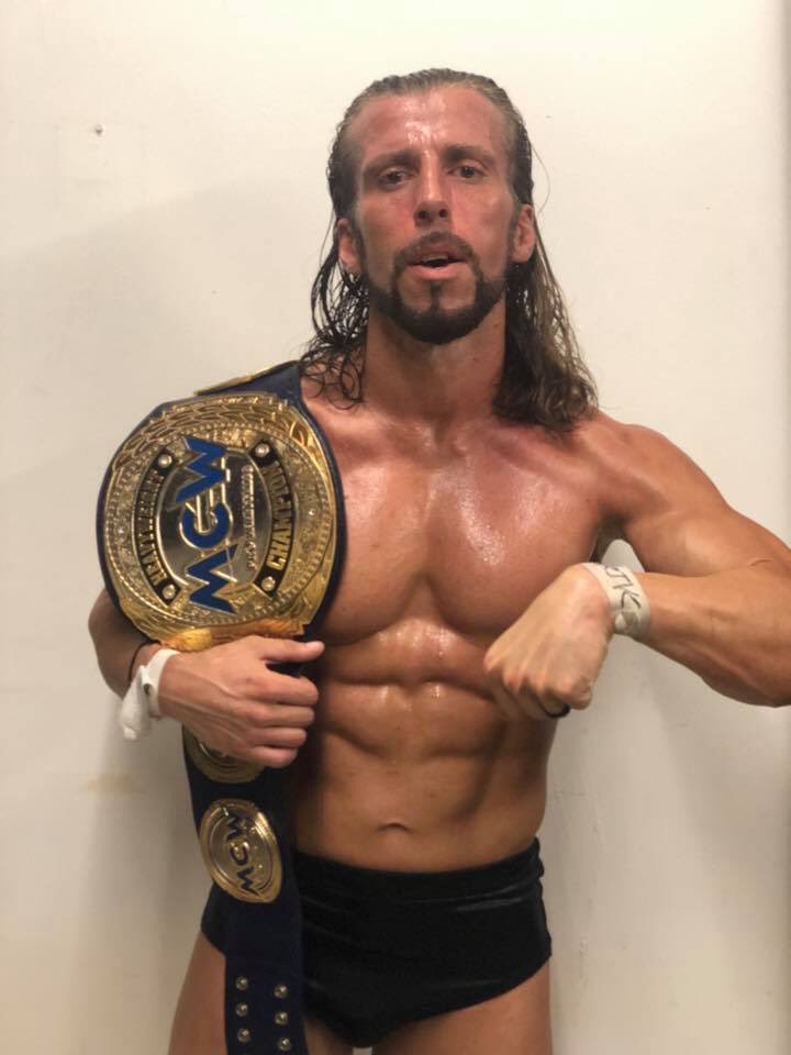 RhettTitusANX's tweet photo. -Unannounced
-Unassisted
-UNDENIABLE
.
Last night at @Future_Of_Honor #RhettTitus showed up as a mystery competitor to survive the #HonorGames & become the NEW @MCWWrestling Heavyweight champion!!!
#MCW just got a little bit more wild boysss
#RJVC #RookieSeason #watchROH https://t.co/j5tdV750jS