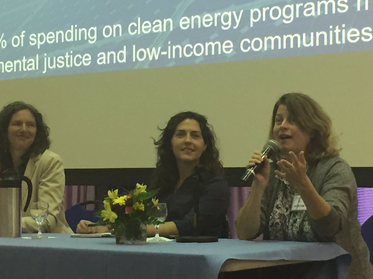 ClimateSummit19's tweet photo. Fantastic opening panel on how to reach NY’s clean energy &amp; climate goals featuring @SenatorMetzger, Anne Reynolds with @ACE_newyork, Ulster Co. Legislator Manna Jo Greene, Amanda Lefton with @NYGovCuomo Office and Stephan Roundtree with @weact4ej.

#climatesummit2019 https://t.co/zKlTsehnF7