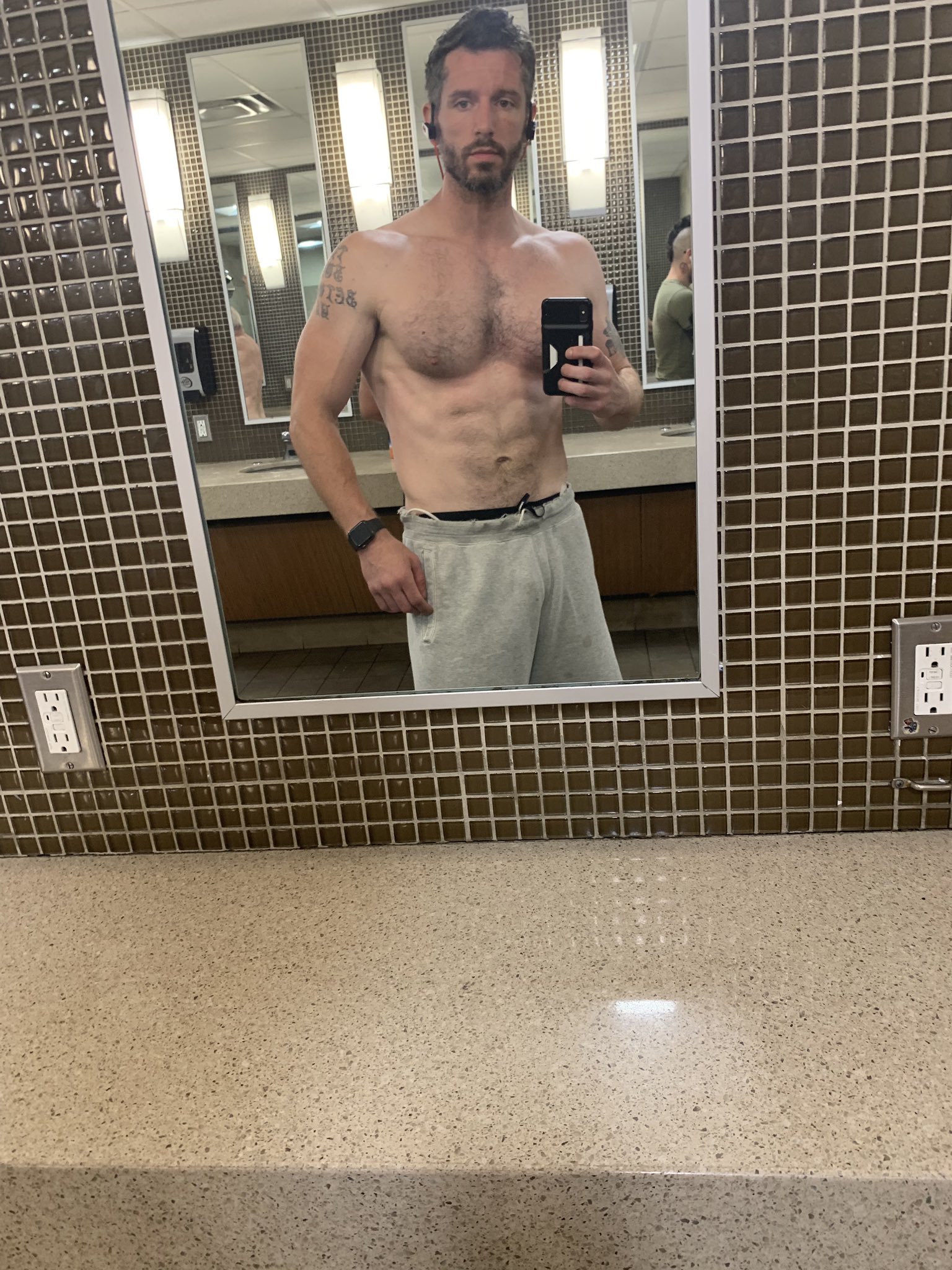 Mike Mancini on Twitter: "Morning lift session 💪🏻 https://t.co/ZCqSwa2AYf" / Twitter