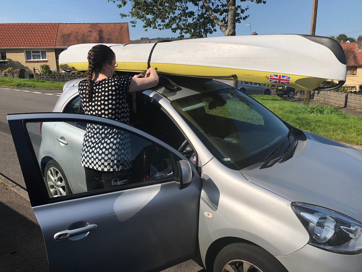 avrilbiotic's tweet image. Husband said a 12' canoe wouldn't fit on top of a Nissan Micra... how wrong was he!!!! #paddlepower