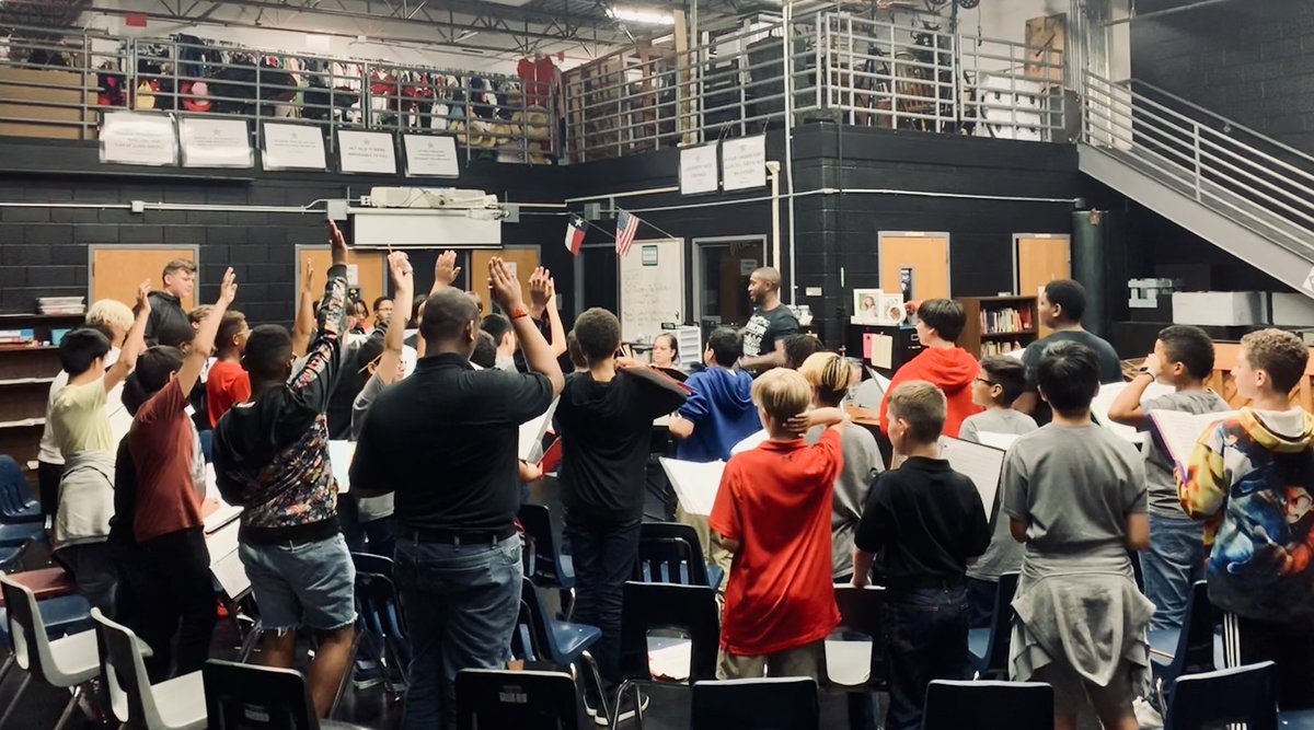 The @PfISD 7th and 8th grade tenors and basses are preparing for <a href="/TMEA/">TMEA</a> region choir auditions with all of the middle school choir directors and some very special guests!
#PfISDynamic
#pfamily
#passionateservice
#tmea100
#itstartswithmusic