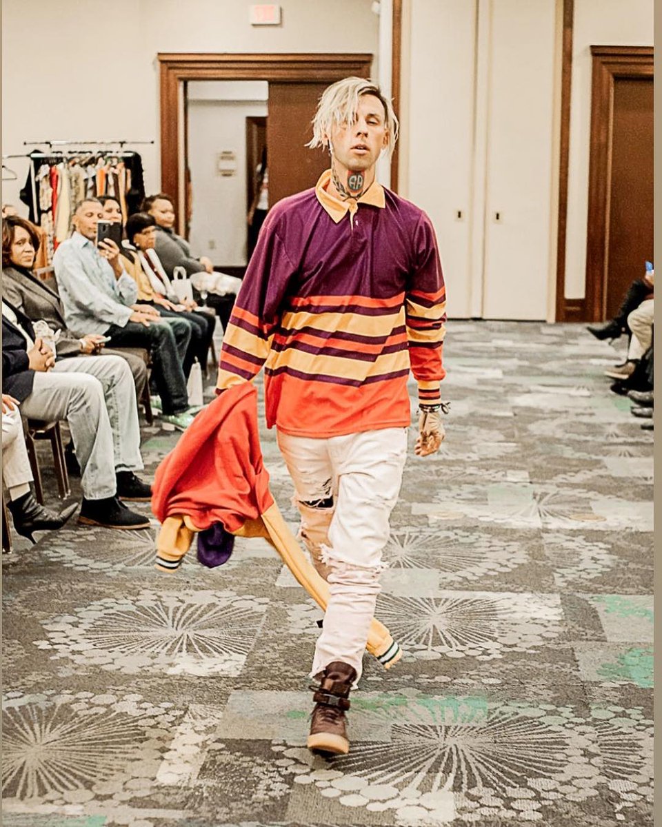 TourWithAshes's tweet photo. 🔥💥 #NCFASHIONWEEK https://t.co/glhEVZsiR7